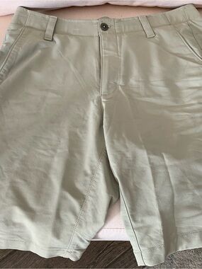 Under Armour Men's Light Olive Flat-Front Shorts